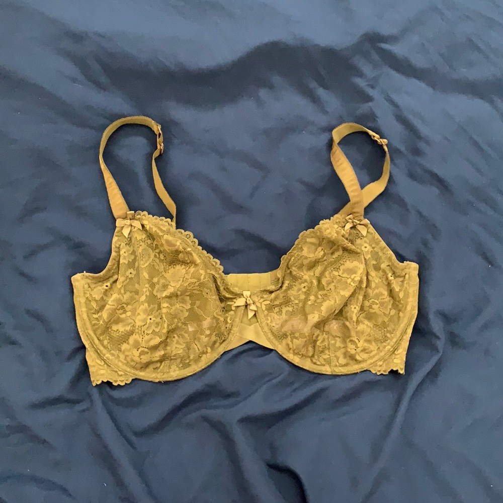COPY - Savage X Fenty Olive Green Unlined Floral Lace Bra